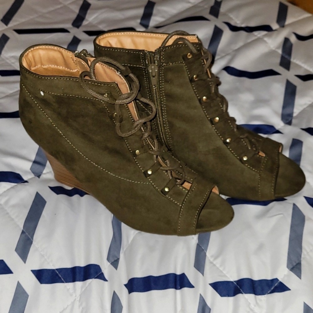 Women's open toe heels